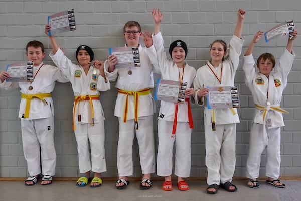 20251102 BEZEM Titel